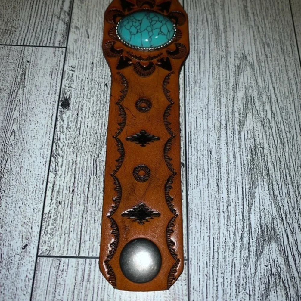 Emery Rose NWOT Brown PU Leather Brown Turquoise Stone Wrap Bracelet - Picture 9 of 11